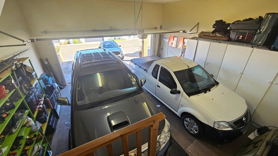 3 Bedroom Property for Sale in Dana Bay Western Cape